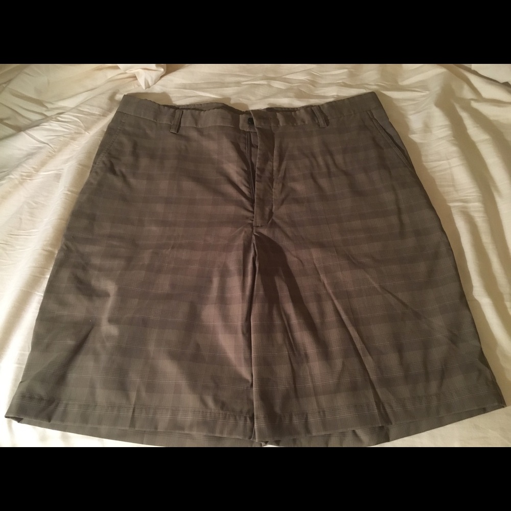 Men’s Nike Golf Fit Dry shorts